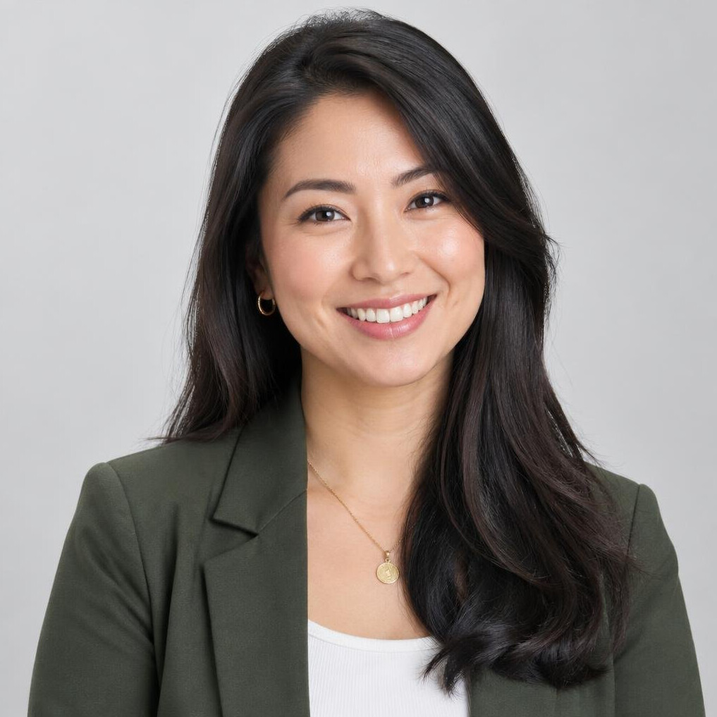 Studio portrait of a Brazilian woman of East Asian descent in her 30s